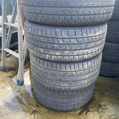 車のパーツ　アルミホイールタイヤ　セット