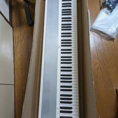 未使用 KORG 電子ピアノ B1 ホワイト 譜面台ピアノスタン...