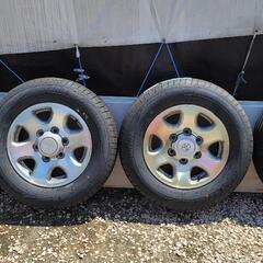 未使用タイヤ4本セット　タイヤのみ