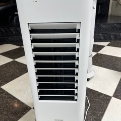 【アイリスオーヤマ】家電 季節、空調家電 遠赤外線ヒーター