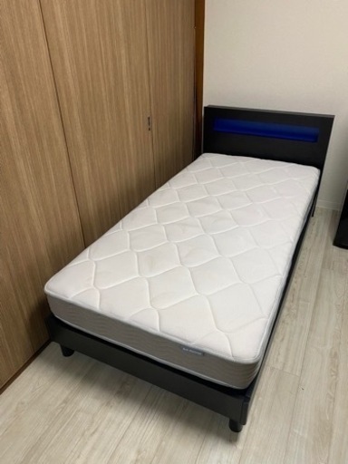 家具 ベッド シングルベッド