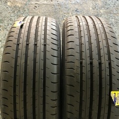 DUNLOP  225/55R19 
4本