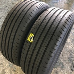 DUNLOP  225/55R19 
4本