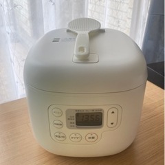 無印良品MUJI しゃもじ置き付き炊飯器３合