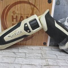 マキタ　makita　TD021D　ペンインパクトドライバ　中古品　バッテリ7.2V二個/充電器/ケース付き　【ハンズクラフト宜野湾店】