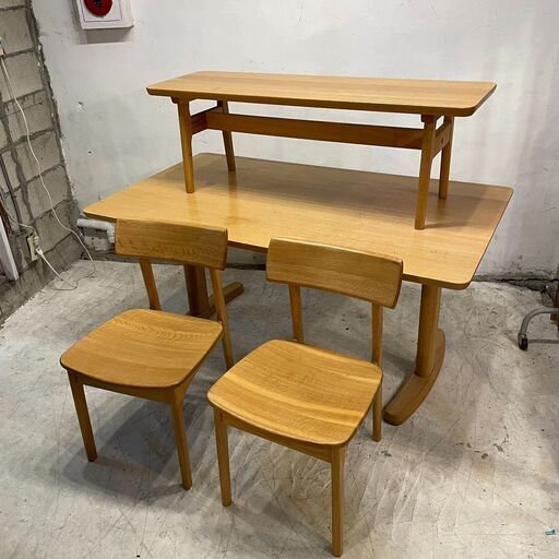 ◆送料無料・設置無料有り◆飛騨産業 chigusa 4人掛けダイニングセット(ベンチチェア、イスｘ2)