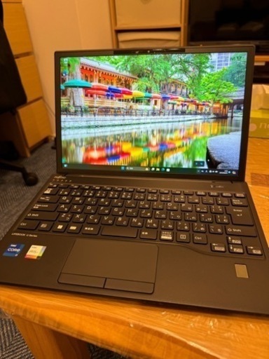 現行スペック！本日限定！富士通 lifebook u9313 intel corei7 1355u メモリ 16gb SSD 256gb