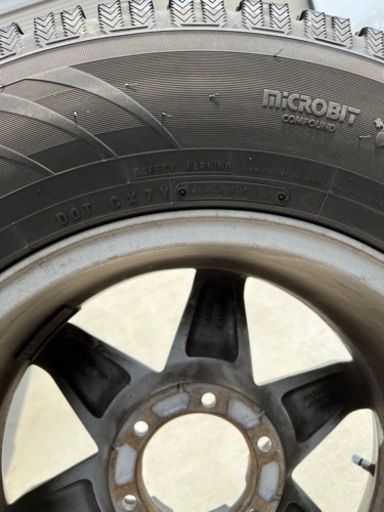 お話し中ランクル ハイラックス スタッドレス265/65R17 (tsukasa Su  