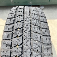 お話し中　
ランクル　 ハイラックス　 スタッドレス　265/65R17