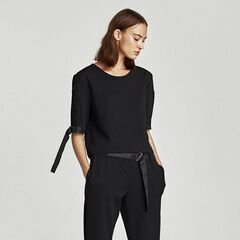 ■Ａ/美品/ZARA クロップドベルトスリーブTシャツ　トップス...