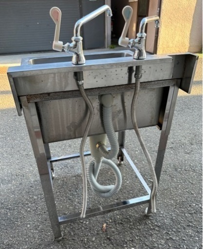 業務用 二口蛇口付き 1槽シンク 幅600×奥600×高さ840+90(mm) BG付き