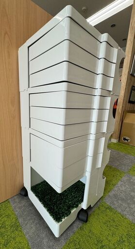 【引き取り限定】ボビーワゴン　ジョエ・コロンボ　ホワイト
