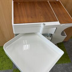 【引き取り限定】ボビーワゴン　ジョエ・コロンボ　ホワイト