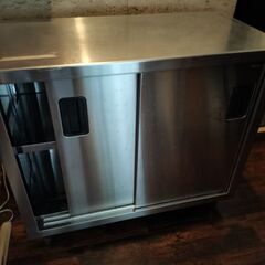 業務用　引戸付き調理台　タニコー（中古）
