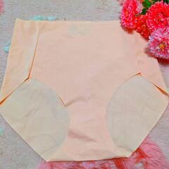 新品♡サーモンピンク色♡冷たい♡ひんやり♡ツルツル♡パンティ