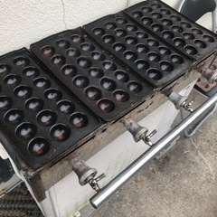 業務用　たこ焼き器　　鉄板焼き　銅板4枚付き　LPガス