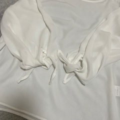 美品/レディースファッション ブラウス