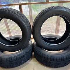 ブリヂストン　スタッドレスブリザックVRX 215/60R17  4本セット
