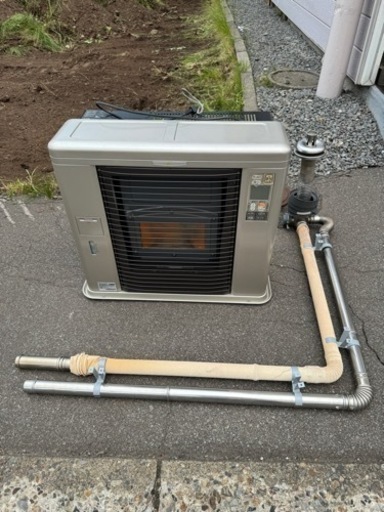 北海道 旭川 サンポット FF式石油ストーブ UFH-703SX 2012年製 動作保証 ゼータスイング