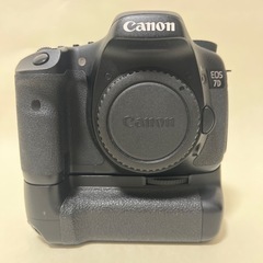 Canon 7D本体　 バッテリー2個＋BG-E7