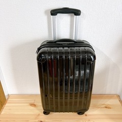 美品 スーツケース ブラック