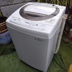 美品 TOSHIBA洗濯機 2013年製造 8kg 風乾燥機能付き。