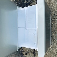 シャープ　ノンフロン冷凍冷蔵庫　SJ-W351E-S