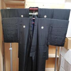 【ネット決済・配送可】男性用　黒紋付き　着物と羽織セット