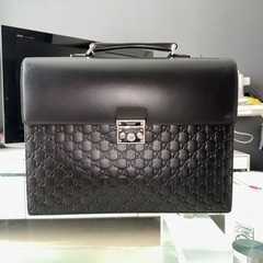 グッチ　GUCCI ビジネスバッグ