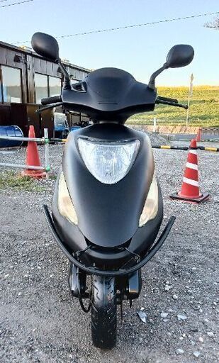 エンジンはとても良いです。HONDA（e-彩125）。バッテリーは新品です。21654キロメートル.   ◆安い価格で安心して乗れる良いバイクを提供しています。