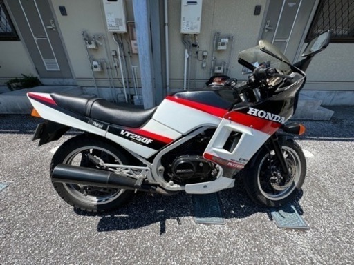 vt250f インテグラ 専用vt250F インテグラ ウイングスペシャル カウル