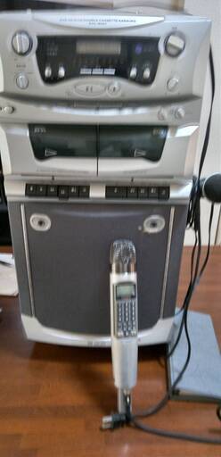 カラオケDVDCDダブルカセットカラオケマイク付き