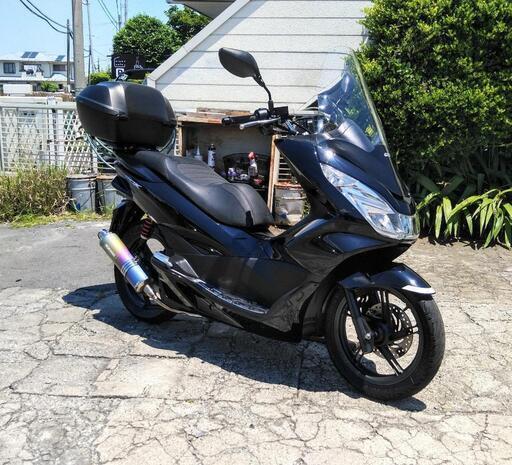 ホンダ PCX125 JF56 純正リヤボックス･GIVIロングスクリーン付き