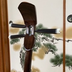 沖縄三線！新品！黒木！黒檀！カマゴン 【与那城型】ユナー型　本蛇皮　本張り【一枚張り】