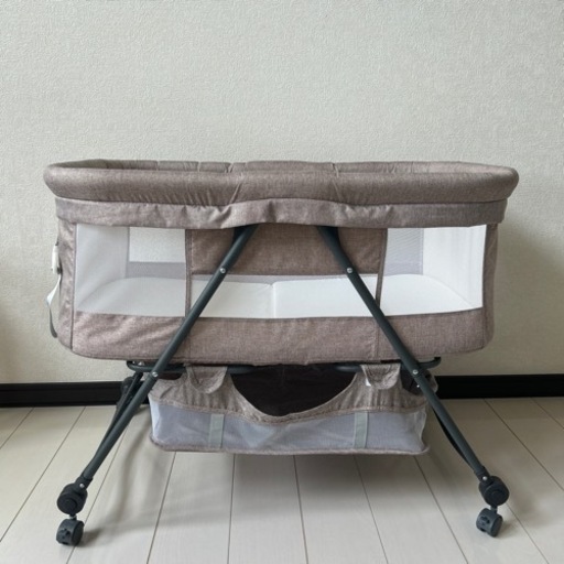 ZOOBLY 折りたたみベビーベット 多機能　ほぼ新品　2年保証期間内