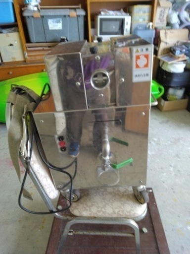 業務用サトウキビ搾り機