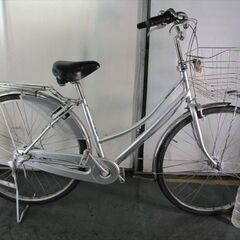 D853 ☆限定特価☆ 中古自転車 【 27インチ 軽快車 白 】