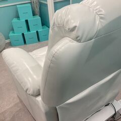 SHIFFON(シフォン)サロン用電動リクライニングチェア　アイボリー