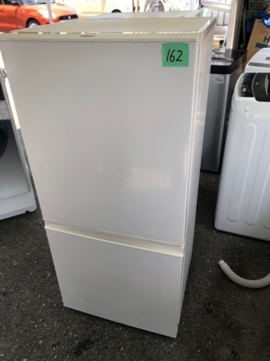 NO 162 福岡市内配送設置無料✨　　2019年AQR-16H-W 冷蔵庫 ミルク [2ドア /右開きタイプ /157L]