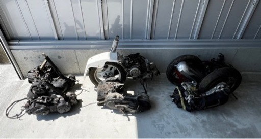 原付 エンジン6台 HONDA SUZUKI ジャンク