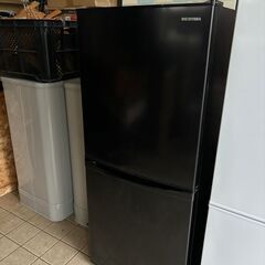 2023年製◆【アイリスオーヤマ】2ドア 冷凍冷蔵庫 ブラック 142L IRSD-14A 大容量冷蔵室 3段引き出し冷凍庫 LED庫内灯◆