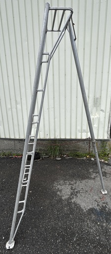 三脚脚立　剪定　雪おろし 7尺　アルミ製 210 cm