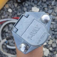 サントレックス製ヒッチメンバー　80ノアヴォク