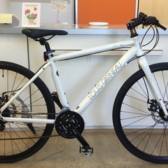 取引き中【SALE！全品防犯登録無料！LOUIS GARNEAU LGS-CA前後タイヤ新品！】アルミフレーム　3×8速　700×28cクロスバイク　ホワイト 取引き中【SALE！全品防犯登録無料！LOUIS GARNEAU LGS-CA前後タイヤ