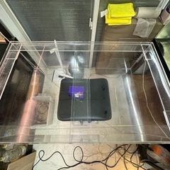 カンテツ製アクリル水槽