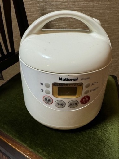 炊飯器　3合