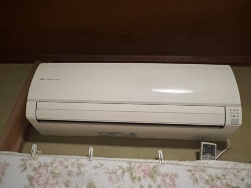 エアコン　22型　2010年製