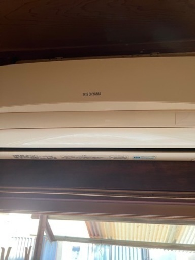エアコン　22型　引き取り手が決まりました。