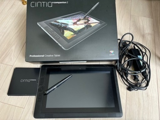 wacom 液晶タブレット定価20万超‼︎