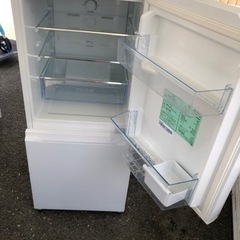 北九州市内配送無料　保証付き 2022年式 冷蔵庫 ガラスホワイト HR-G13C-W [幅48.1cm /135L /2ドア /右開きタイプ 